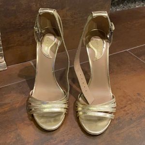 Women’s high heels